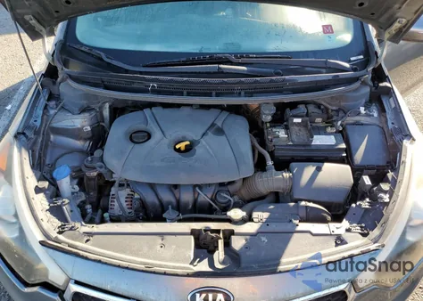 2016 Kia Forte Lx z USA, uszkodzony, nr VIN KNAFK5A83G5648450